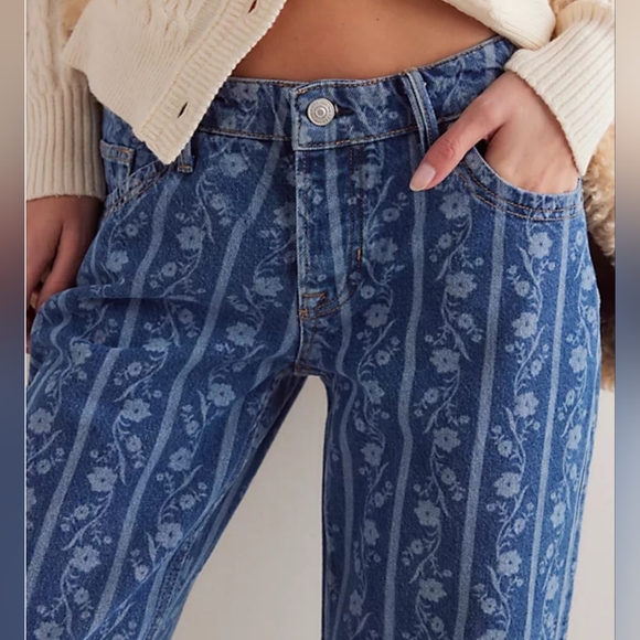 Free People We The Free Tennessee Low Rise Printed Boyfriend Jeans - Picture 3 of 15